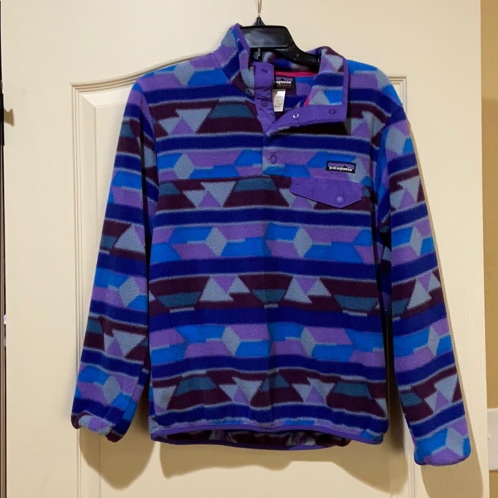 Patagonia pullover!
